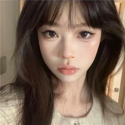 经典古装剧情片《王的男人》李准基绝美登场：民间戏子卷入残酷宫廷内斗，悲情落幕
