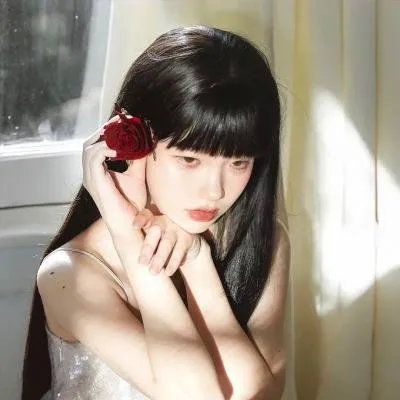 治愈系神作《春夜》丁海寅韩志旼：成年人之间极限拉扯的爱情，唯美又写实