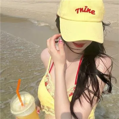【独居女性噩梦】《门锁》孔晓振主演未删减版：床下有人！独居女孩每天遭遇的致命偷窥